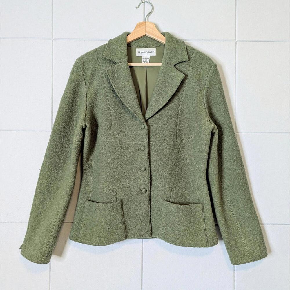 Vintage Bloomingdale’s 100% wool boucle blazer cardigan jacket